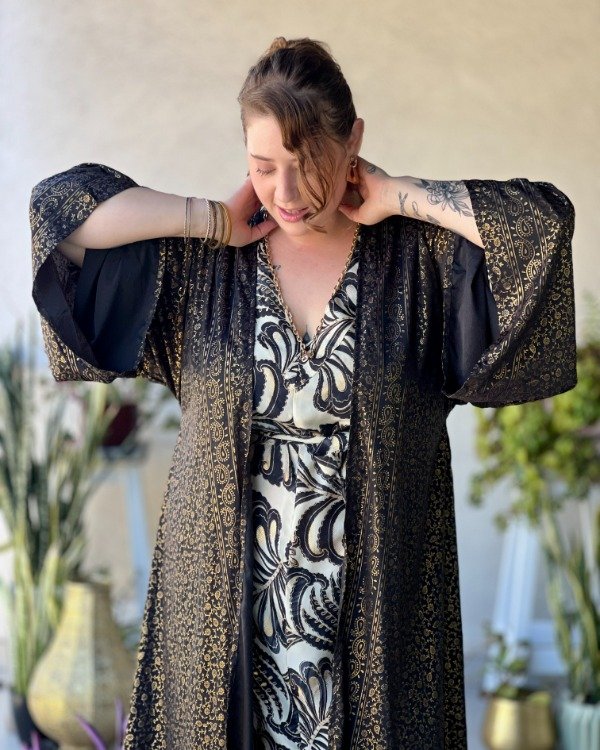 Producto - Kimono Goa Negro y Oro M a 2XL