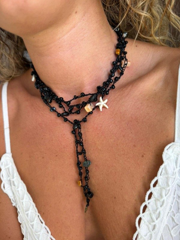Producto - COLLAR MIL VUELTAS - NEGRO Y OCRE
