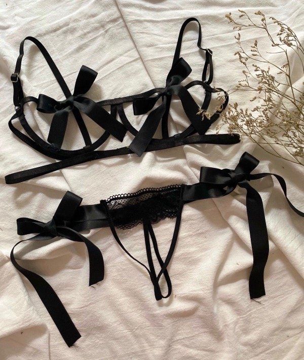 Producto - Conjunto Hot Moño Black