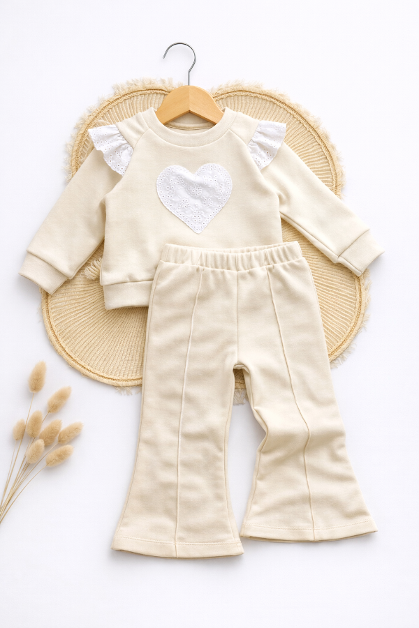 Producto - CONJUNTO CORAZÓN NATURAL (BUZO + PANTALÓN OXFORD)