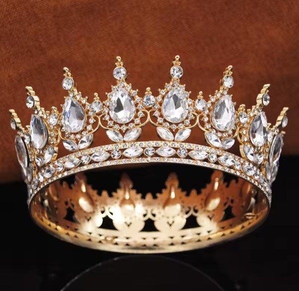 Producto - Corona reina dorado con pedreria plata