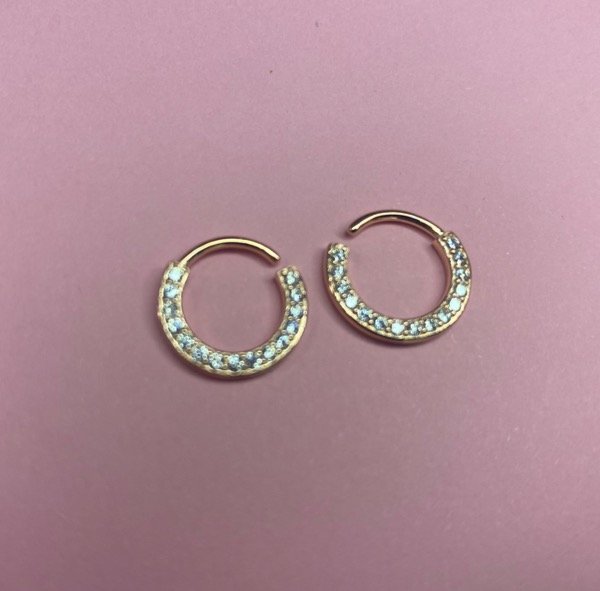 Producto - Ear Clip Diamantes Rosa