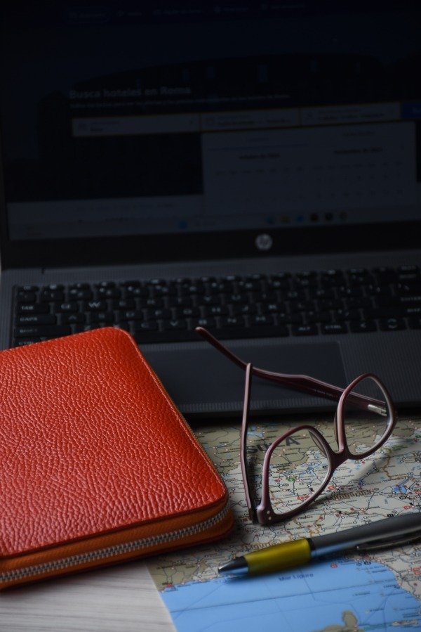 Producto - Organizador de viaje CUERO - 3