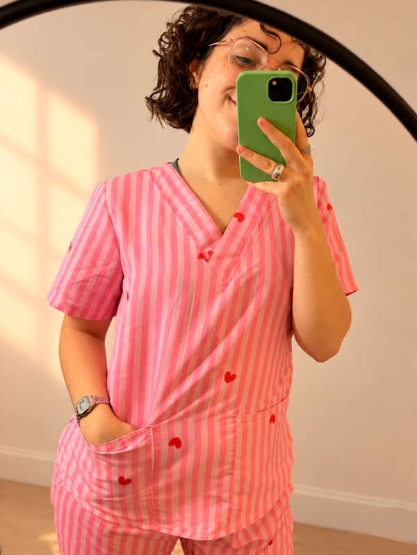 Producto - Ambo Médico Estampado Crush