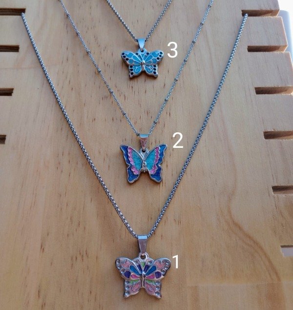 Producto - Dijes esmaltados mariposas