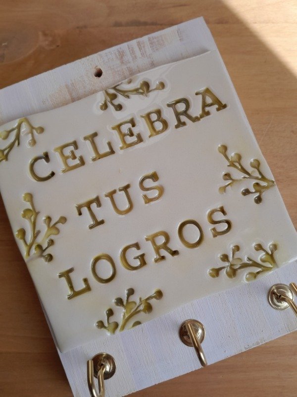 Producto - LLavero CELEBRA TUS LOGROS (Verde)