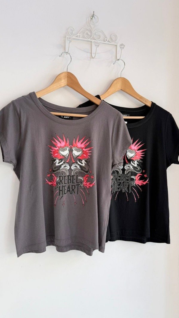 Producto - Remera Rebel Heart