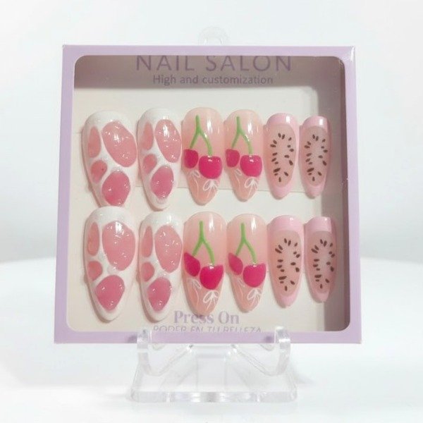 Producto - Uñas Press on Almendrada con relieve con diseño Fruta - City Girl