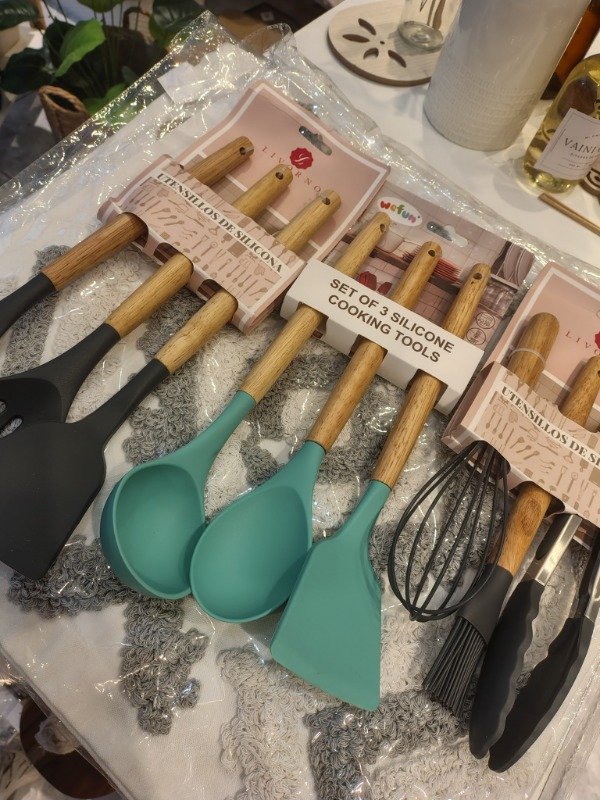 Producto - Set utensilios de silicona