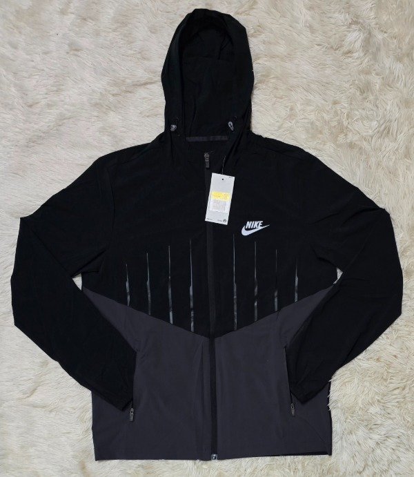 Producto - Camperas Rompeviento Nike Importadas 3