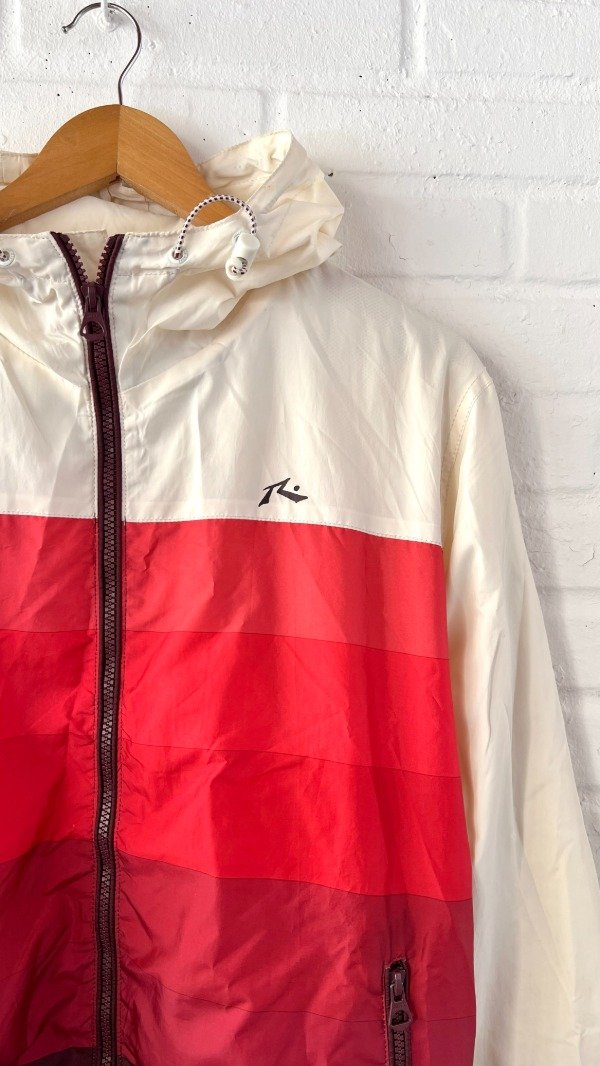 Producto - Campera rompeviento - Rusty (M)