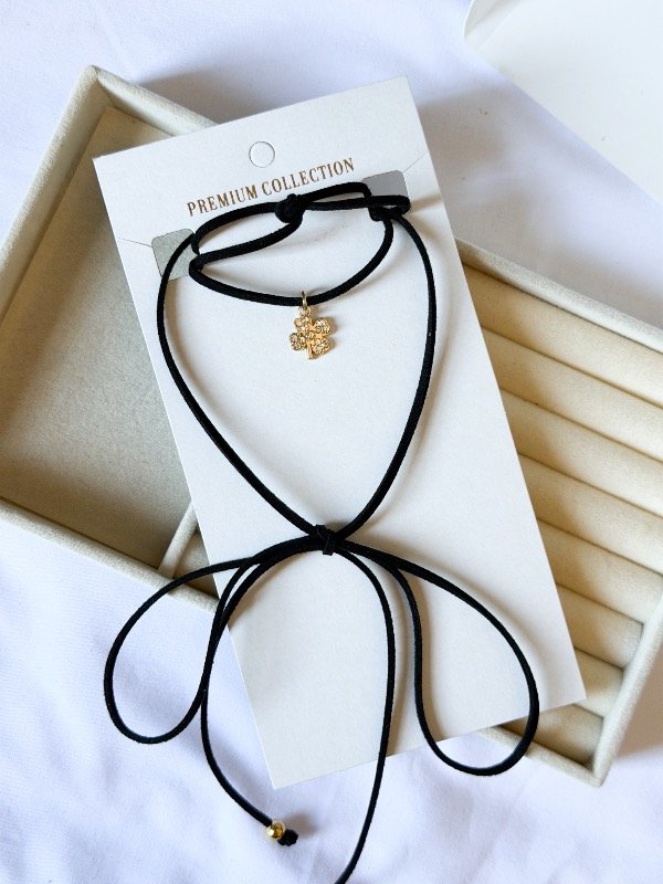 Producto - Choker trébol dorado con stras
