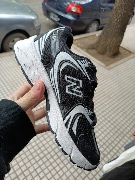 Producto - Zapatillas New Balance 530