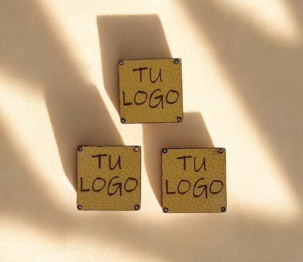 Producto - 100 Etiquetas de eco cuero 2cm x 2cm