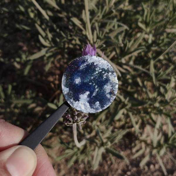 Producto - Prendedor luna iridiscente
