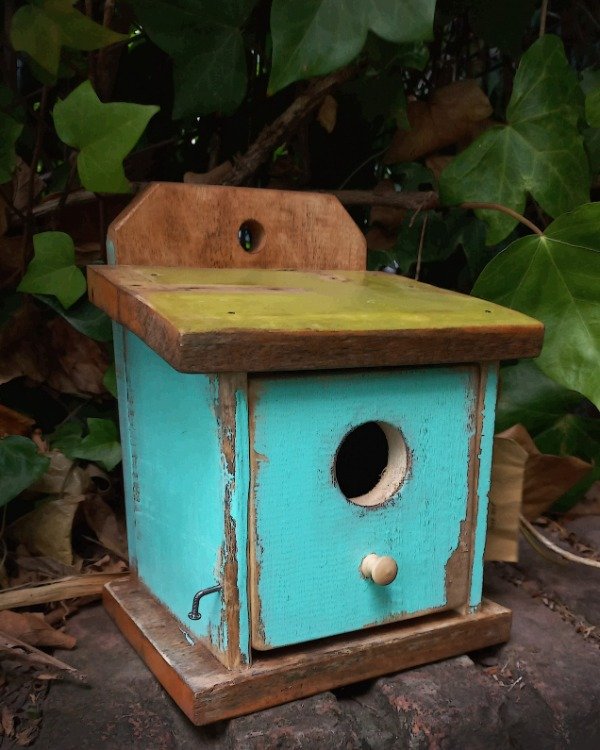 Producto - Casa para pájaros "La linda"