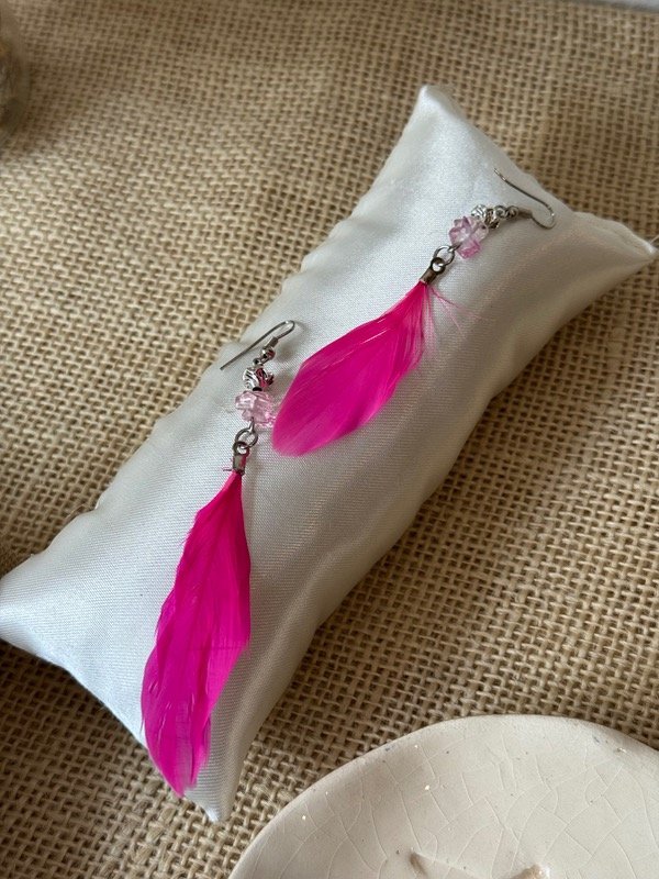 Producto - Aros Plumas Fucsias