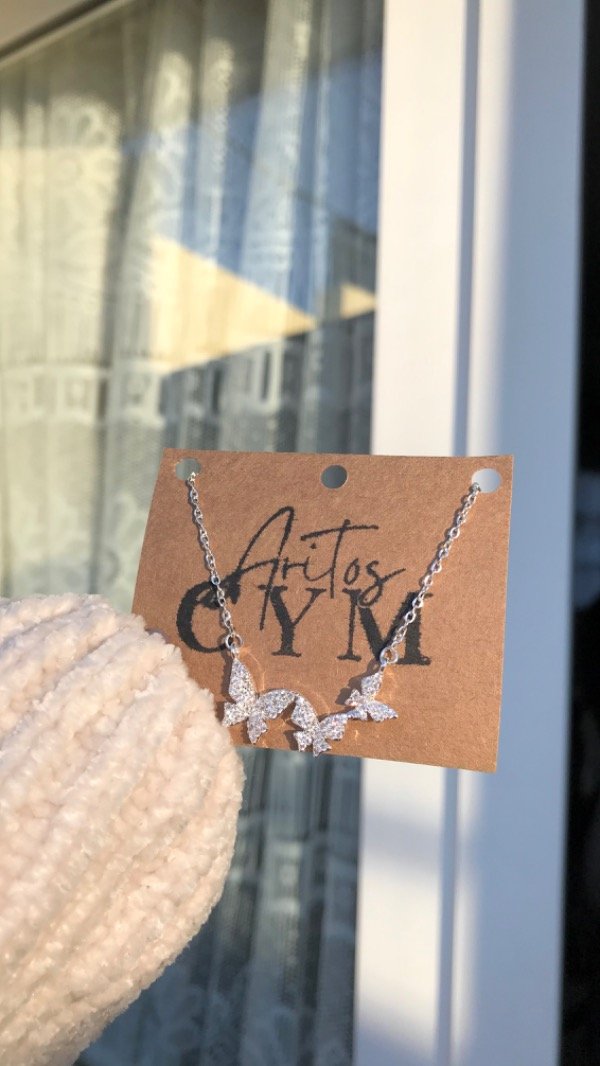 Producto - Collar Mariposa