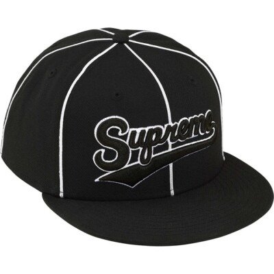 Producto - SUPREME/NEW ERA PIPING SCRIPT LOGO FITTED BASEBALL HAT BLACK