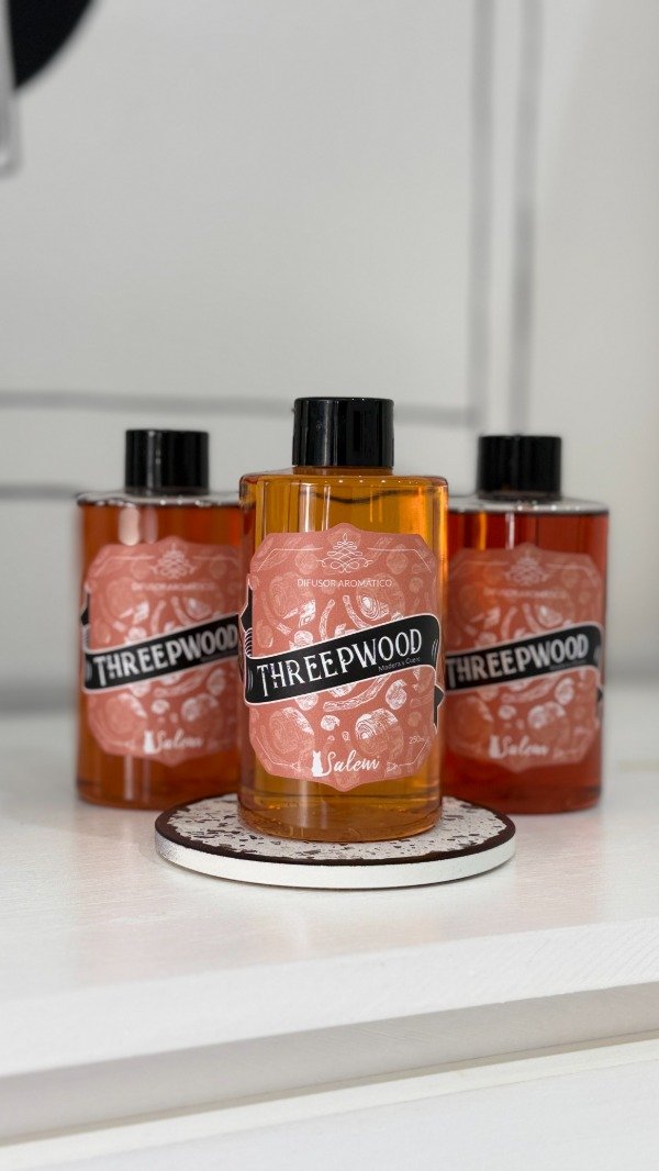 Producto - Difusor Threepwood (Madera y Cuero)