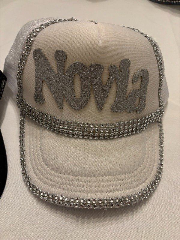 Producto - Gorra Visera Novia Led