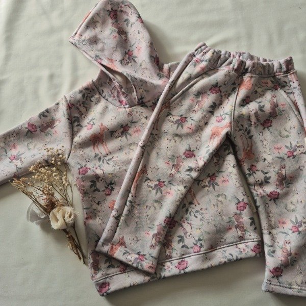 Producto - Conjunto con frisa bosque romántico visón