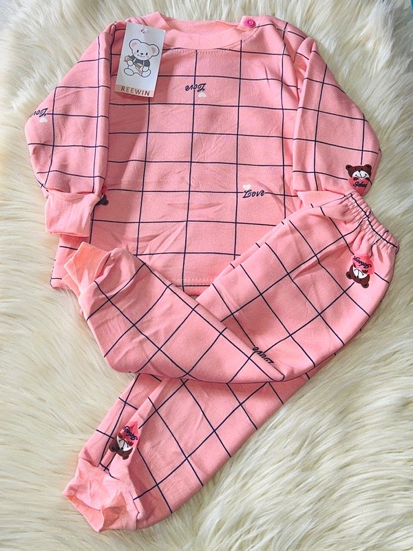 Producto - PIJAMA IMPORTADO BABY ROSA CUADROS (CAMISETA + PANTALÓN)