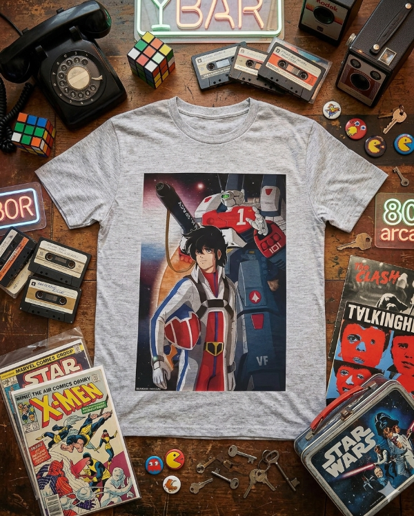 Producto - Remera Mujer Robotech Gris