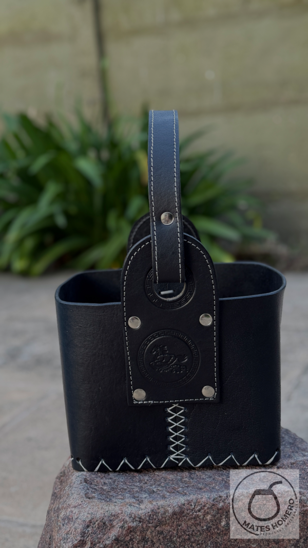 Producto - CANASTA NEGRA DE CUERO