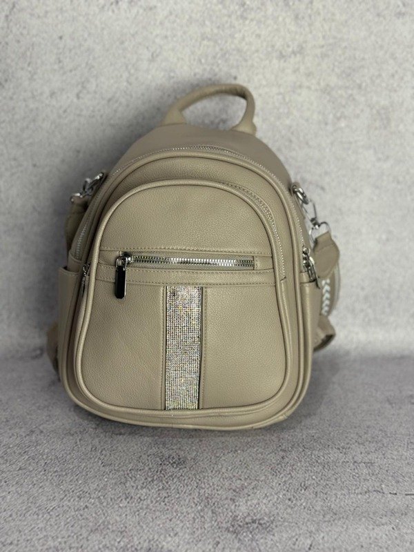 Producto - MOCHILA ECOCUERO CEMENTO STRASS IMPORTADA