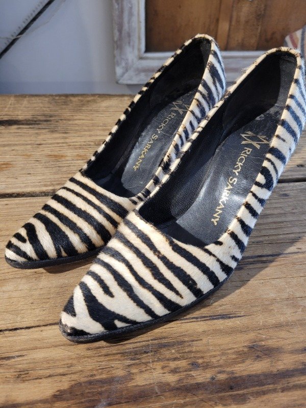Producto - Stilettos RICKY SARKANY acerado Talle 39/40 - PRECIO: 22X