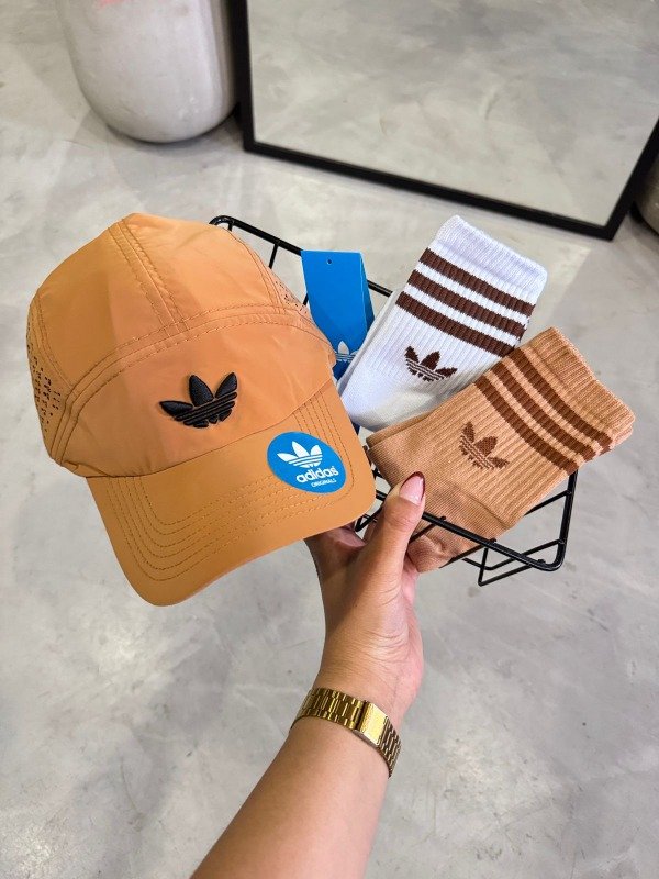Producto - SET GORRA + MEDIAS DDL ADDS