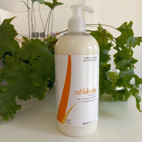 Producto - Emulsión nutritiva con aceite de zanahoria y vitamina E x 500gr