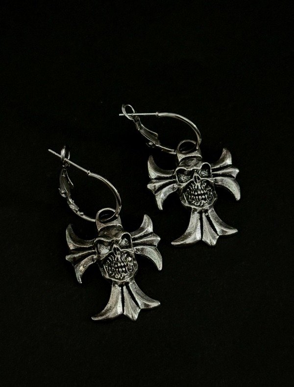 Producto - Aritos "Skull"