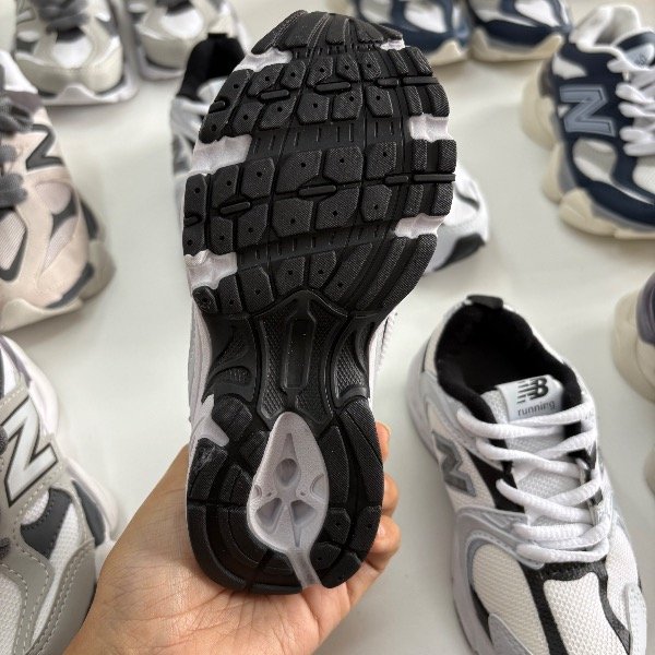Producto - NB 530 Blancas 26 y 30 - 4