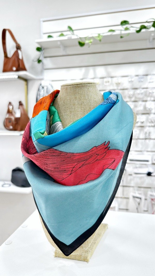 Producto - Pañuelo estampa celeste y rosa