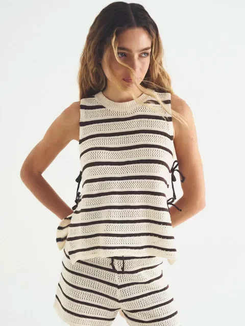 Producto - Musculosa Connie