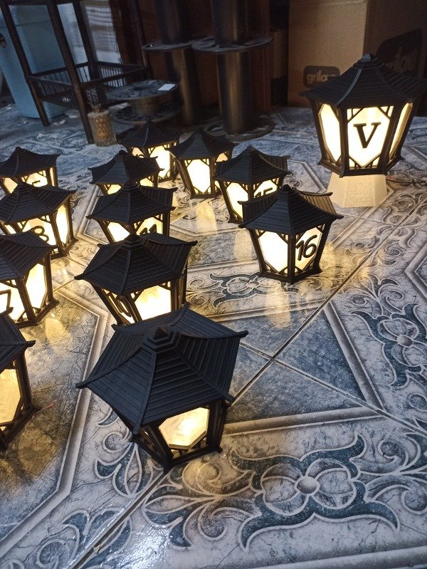 Producto - X10 centro de mesas con número forma farol