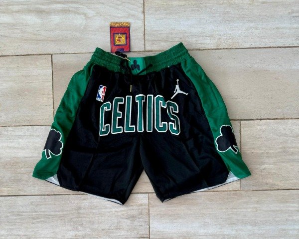 Producto - Short NBA Boston Celtics Negro con detalles verdes