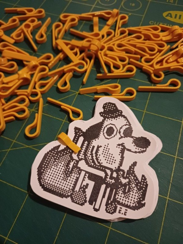 Producto - Clips para stickers (precio por unidad)