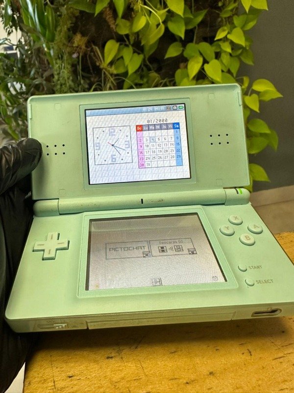 Producto - Nintendo Ds En Buen Estado Y Buen Funcionamiento - 0
