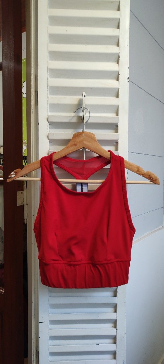 Producto - Top rojo deportivo, talle S