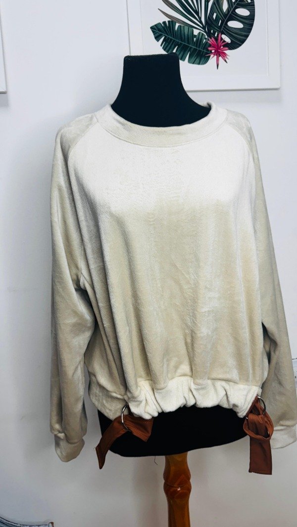 Producto - Sweater Plush