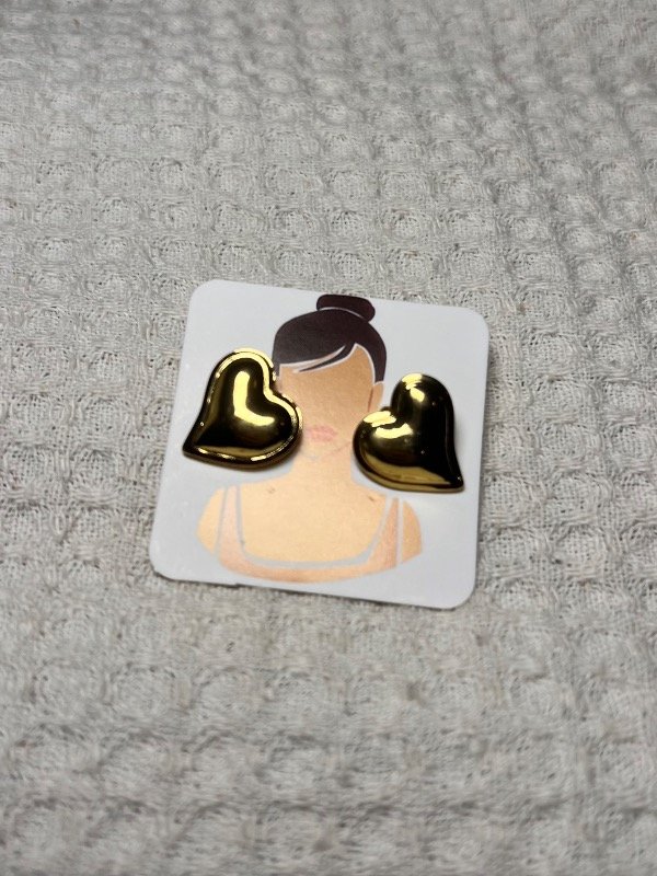 Producto - Aros corazón dorado