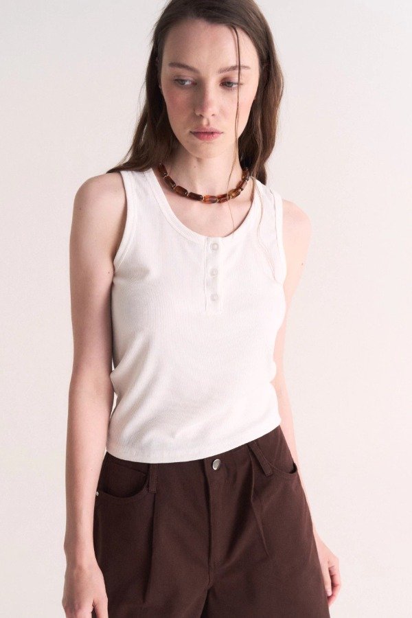 Producto - Musculosa Ema