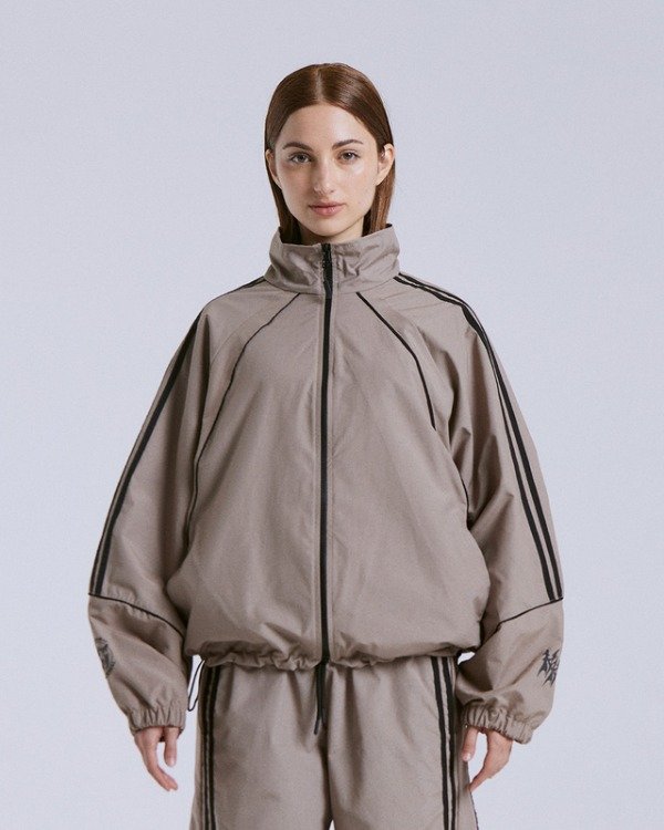 Producto - CAMPERA AETHERIA BEIGE