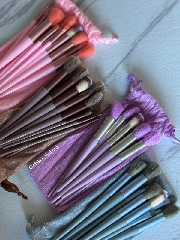 Producto - SET DE BROCHAS MINI EMILIA