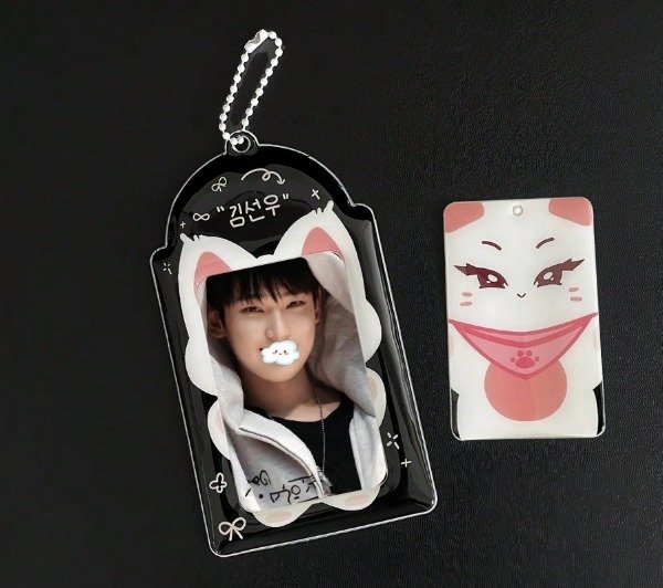 Producto - Holder Enhypen 3