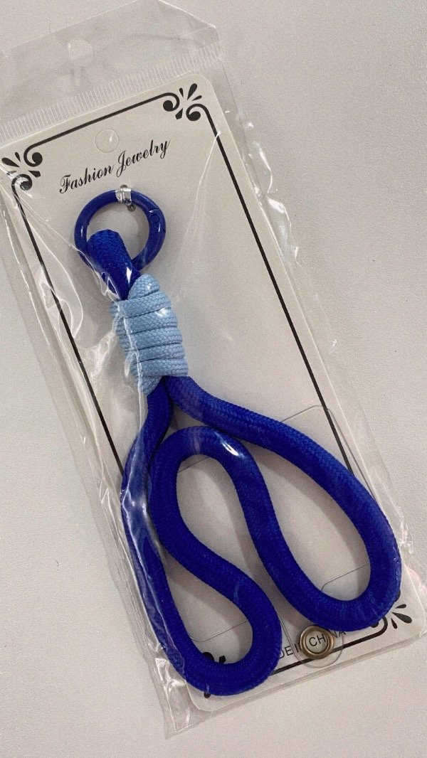 Producto - Strap phone o llavero Roma. Azul