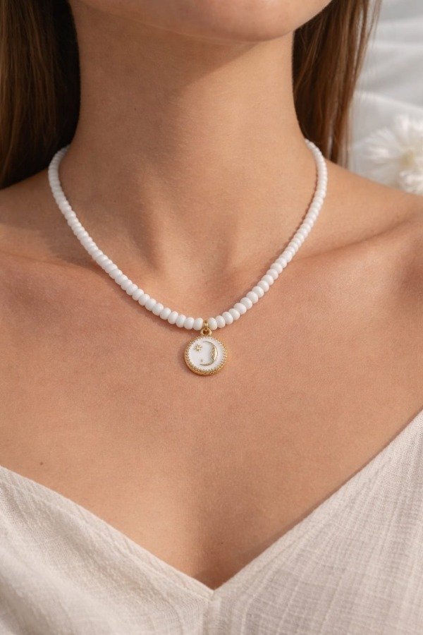 Producto - Collar Encanto Celestial Blanco - Luna y Estrella